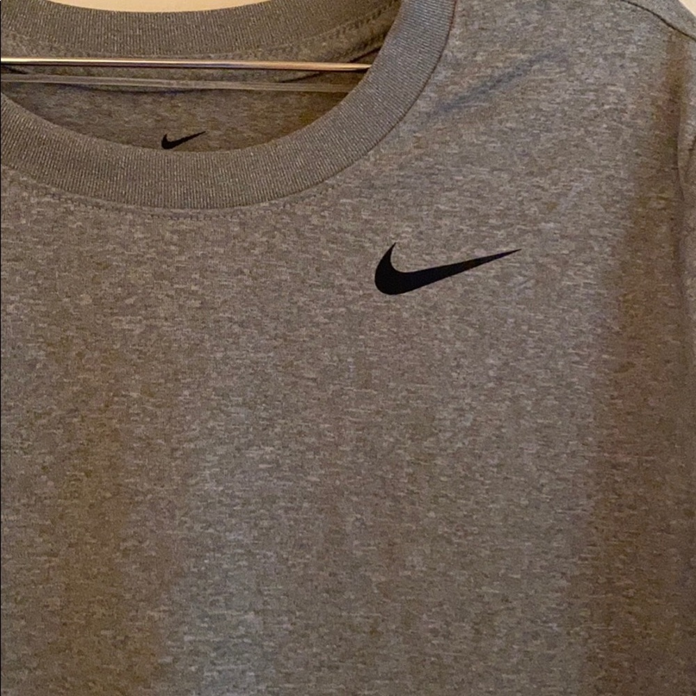BRAND NEW!! - Picture 2 of 4